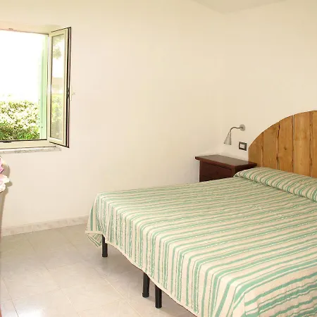 Borgo Degli Ulivi 102s 度假居 塞利亚马里纳