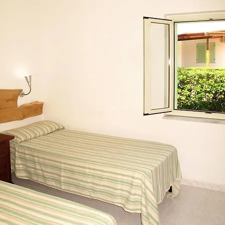 Borgo Degli Ulivi 102s 度假居 *